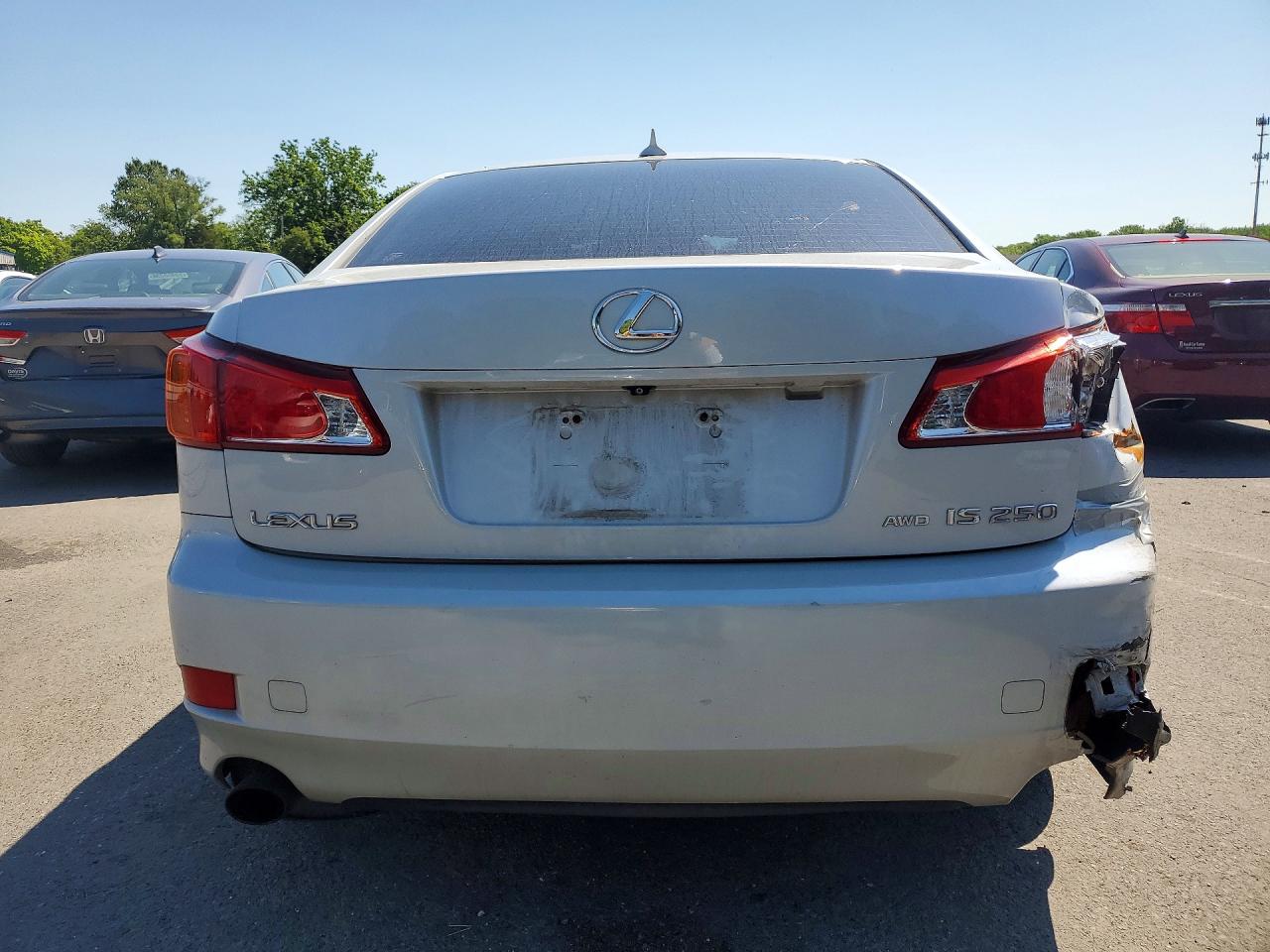 2010 LEXUS IS 250 photo 6