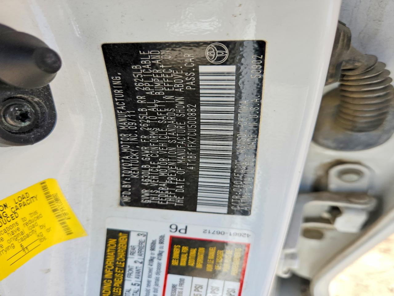 2012 TOYOTA CAMRY LE photo 23