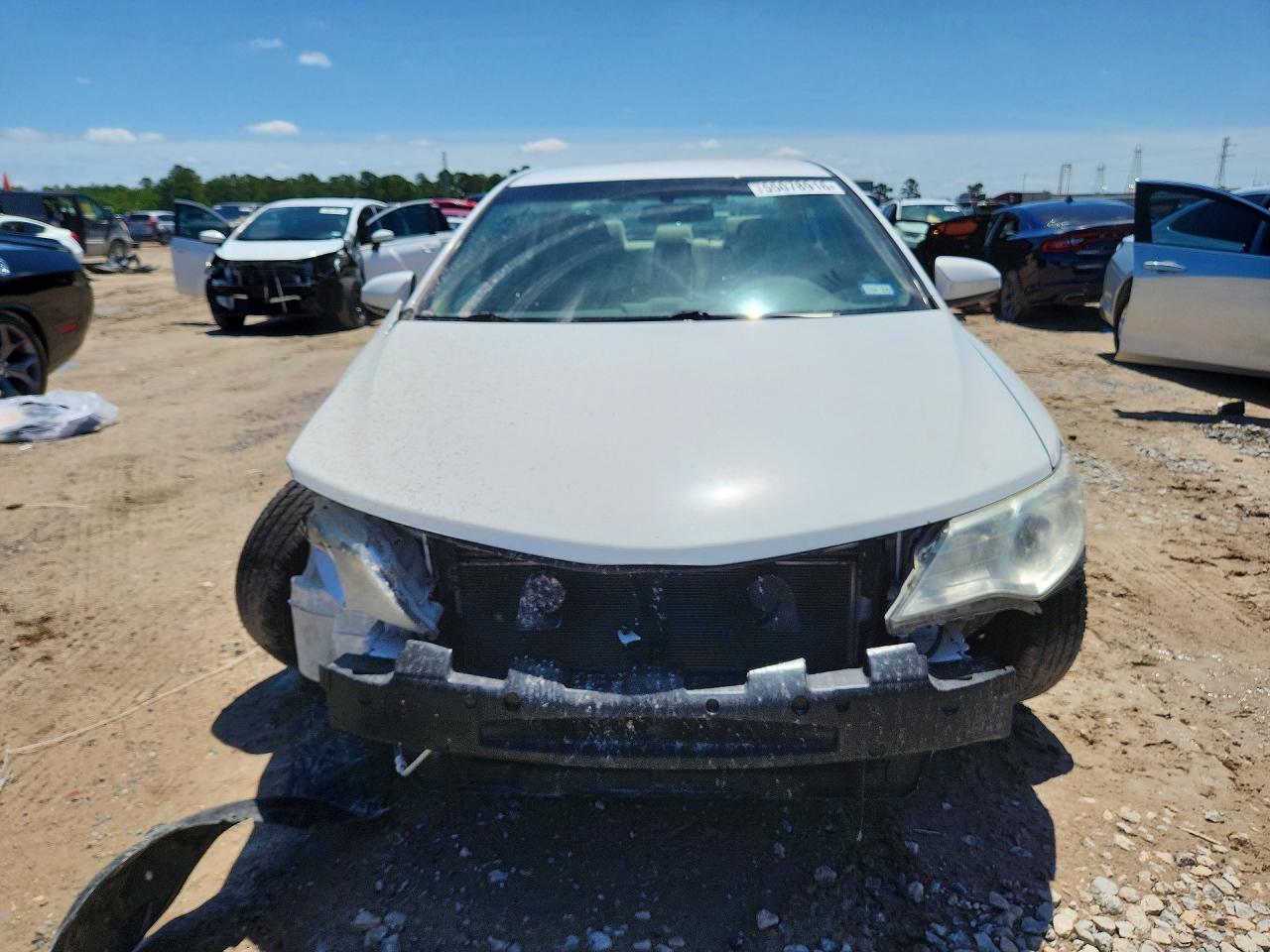 2012 TOYOTA CAMRY LE photo 9