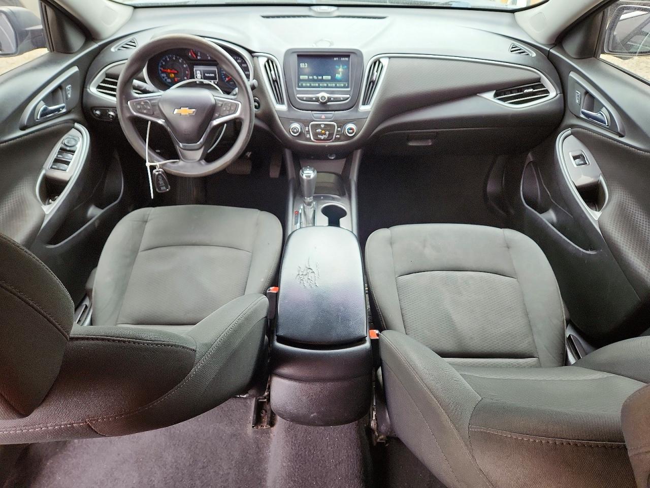 2016 CHEVROLET MALIBU photo 8