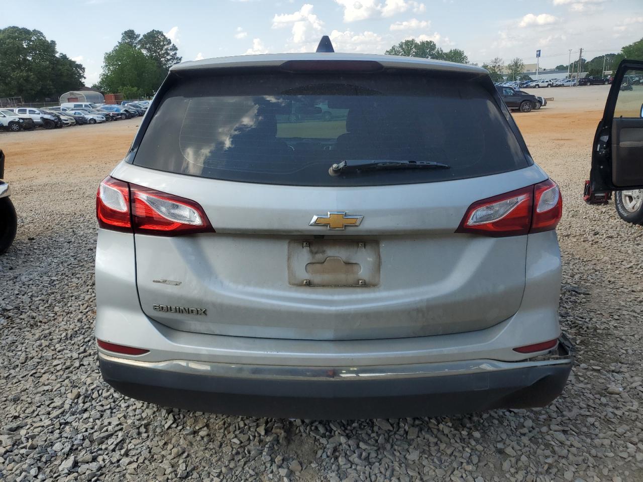 2018 CHEVROLET EQUINOX LS photo 11