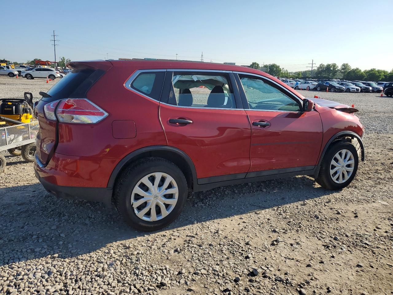 2016 NISSAN ROGUE S photo 3