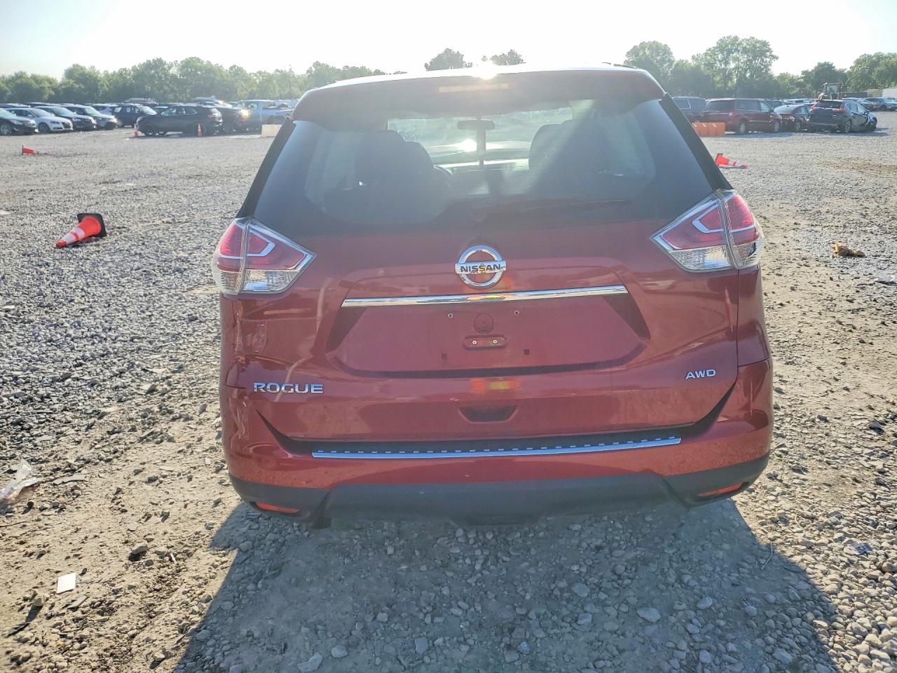2016 NISSAN ROGUE S photo 6