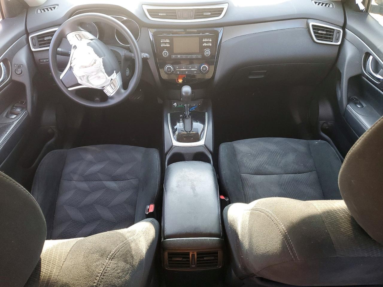 2016 NISSAN ROGUE S photo 8