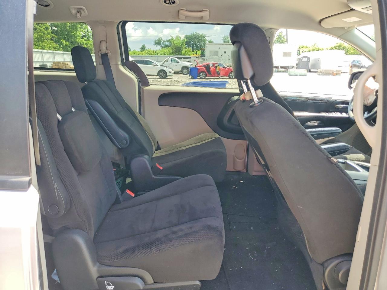 2012 DODGE GRAND CARAVAN SXT photo 19