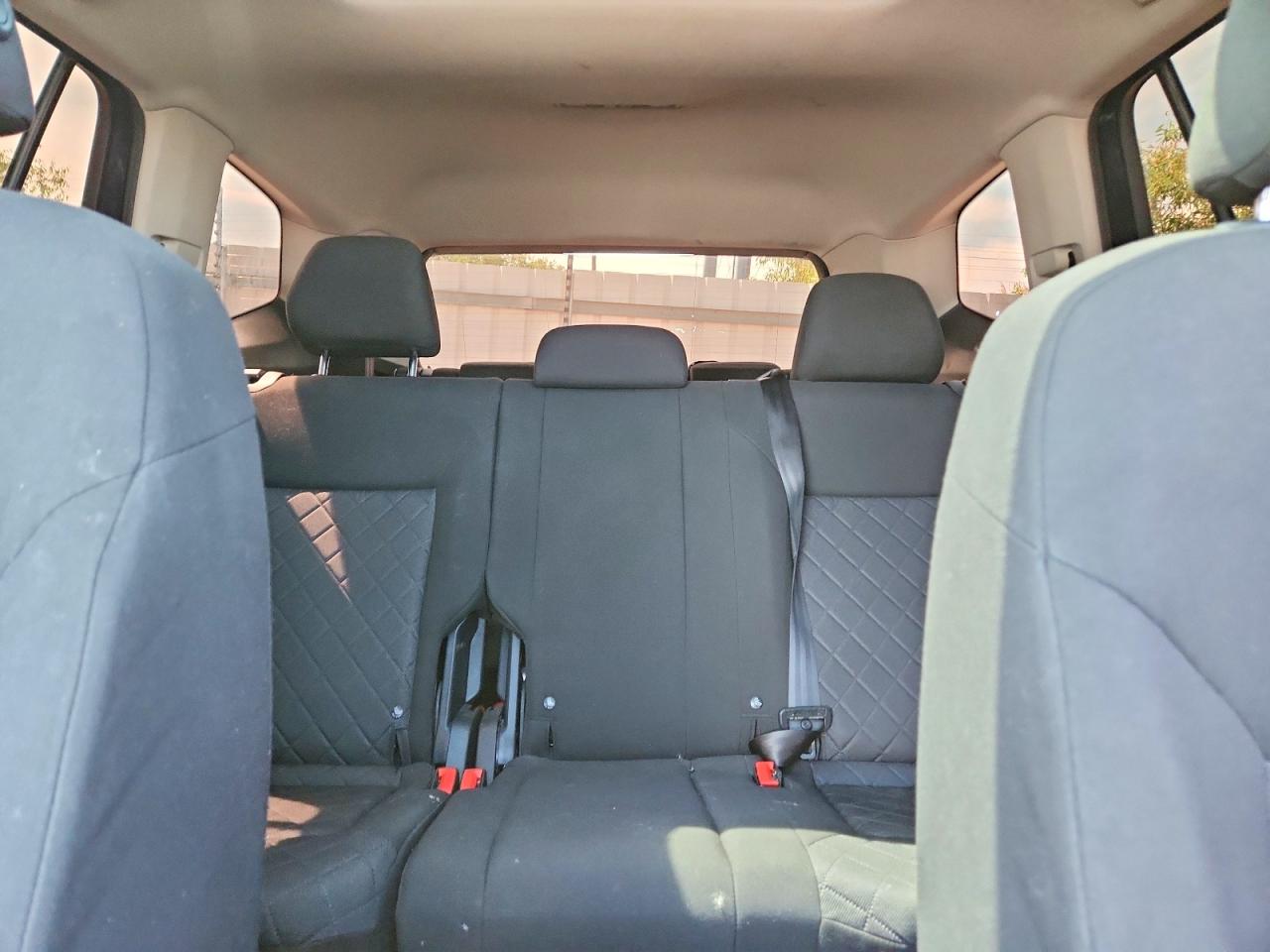 2018 VOLKSWAGEN ATLAS photo 28