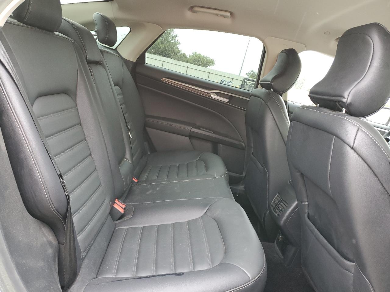 2018 FORD FUSION SE HYBRID photo 19