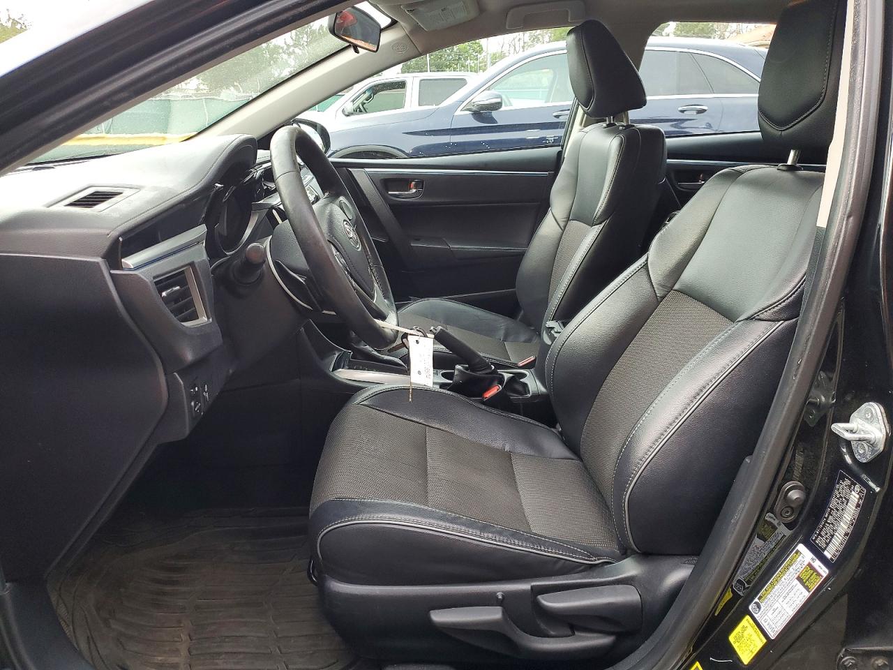 2015 TOYOTA COROLLA S PLUS photo 13