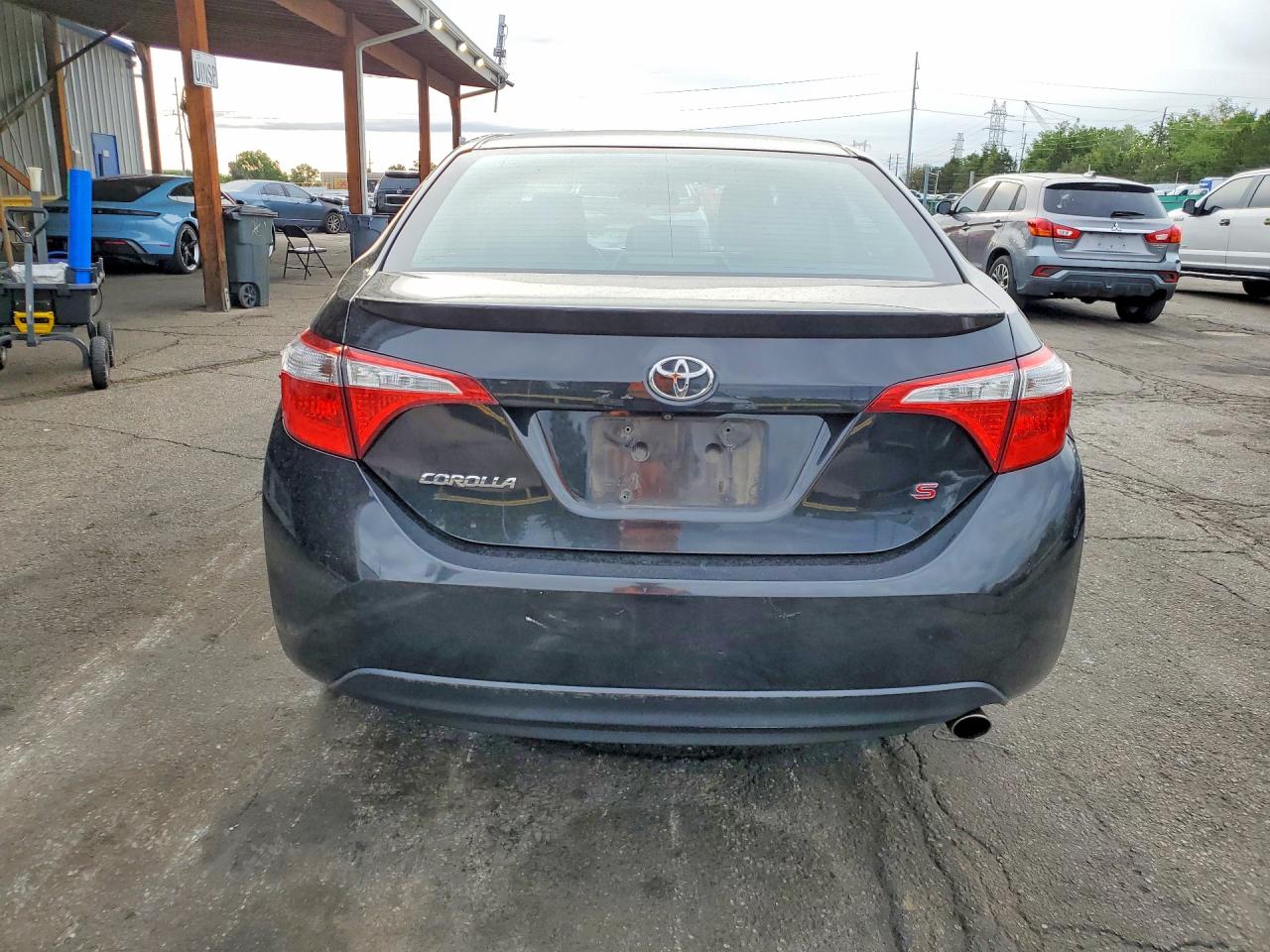2015 TOYOTA COROLLA S PLUS photo 11