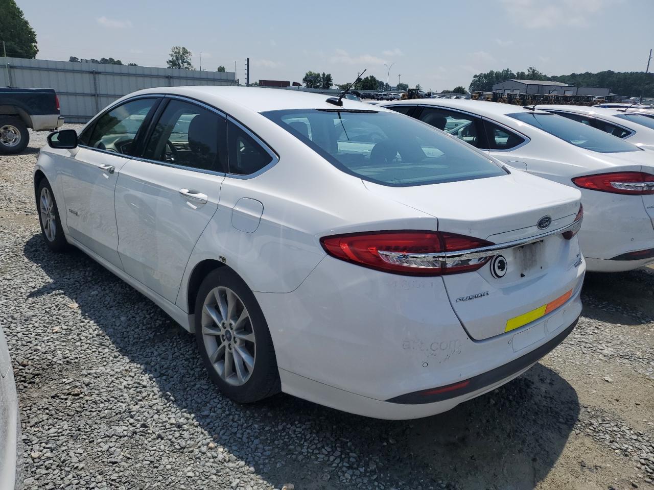 2017 FORD FUSION SE HYBRID photo 2