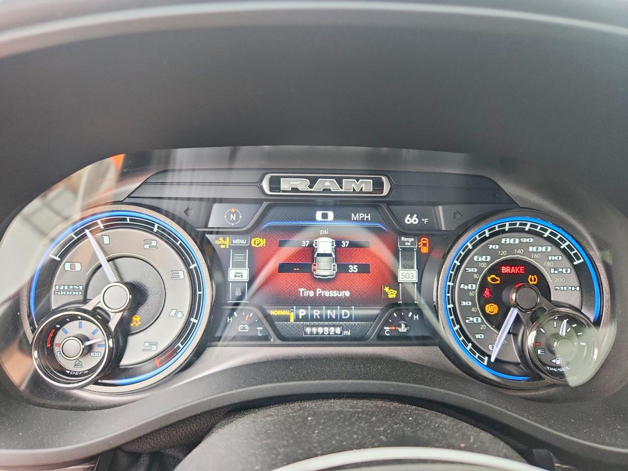 2021 RAM 1500 LIMITED photo 17
