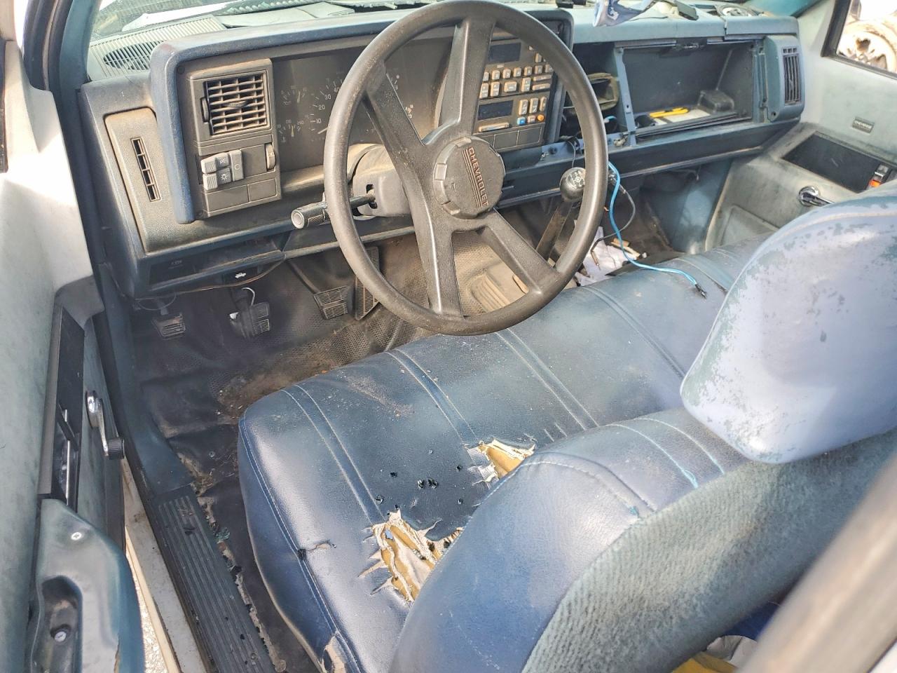 1992 CHEVROLET GMT-400 C1500 photo 15