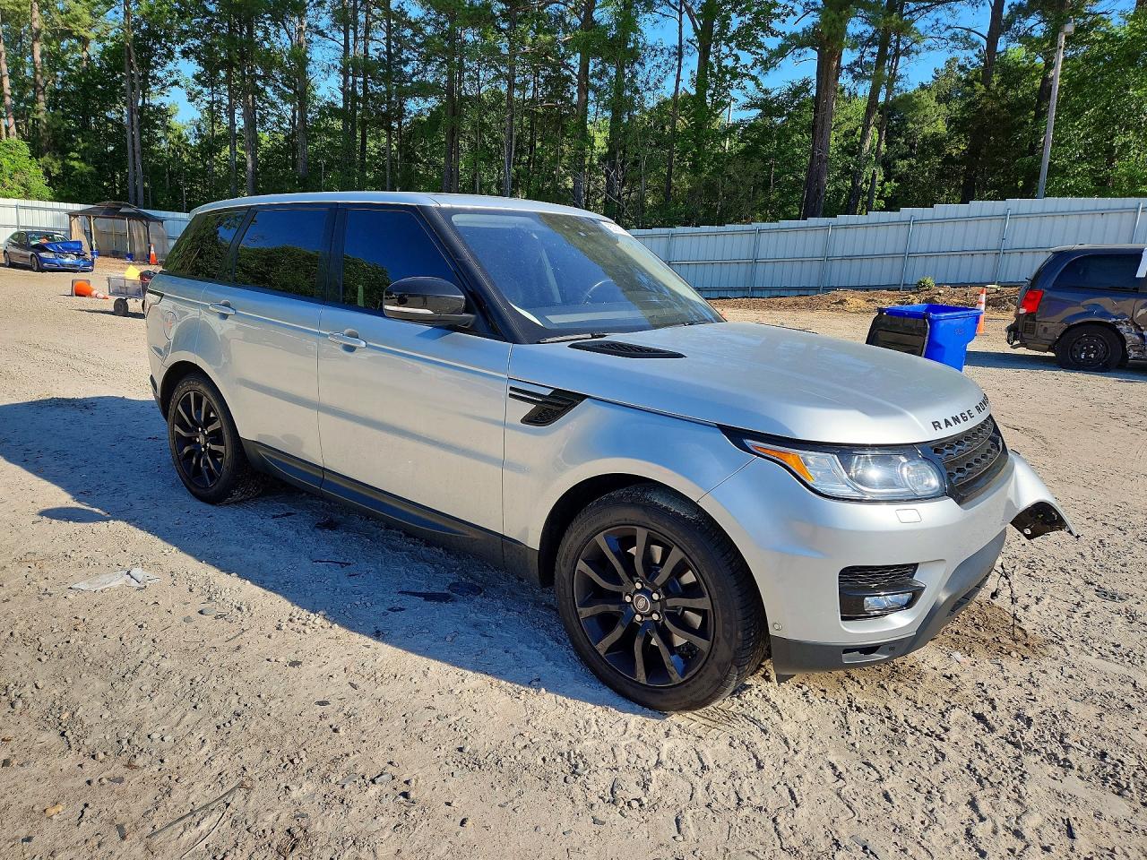2017 LAND ROVER RANGE ROVER SPORT HSE photo 7