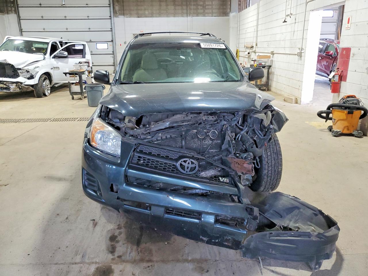 2010 TOYOTA RAV4 BASE photo 9