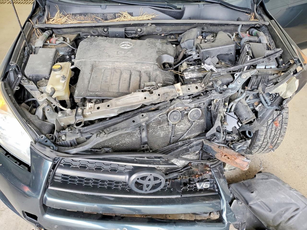 2010 TOYOTA RAV4 BASE photo 23