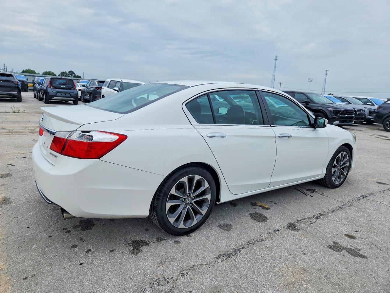 2014 HONDA ACCORD SPORT photo 5