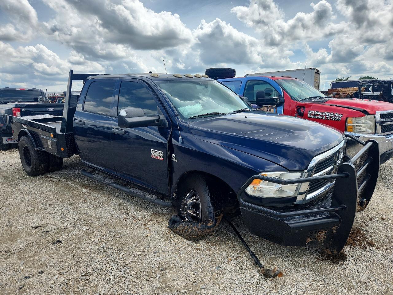 2012 DODGE RAM 3500 ST photo 4