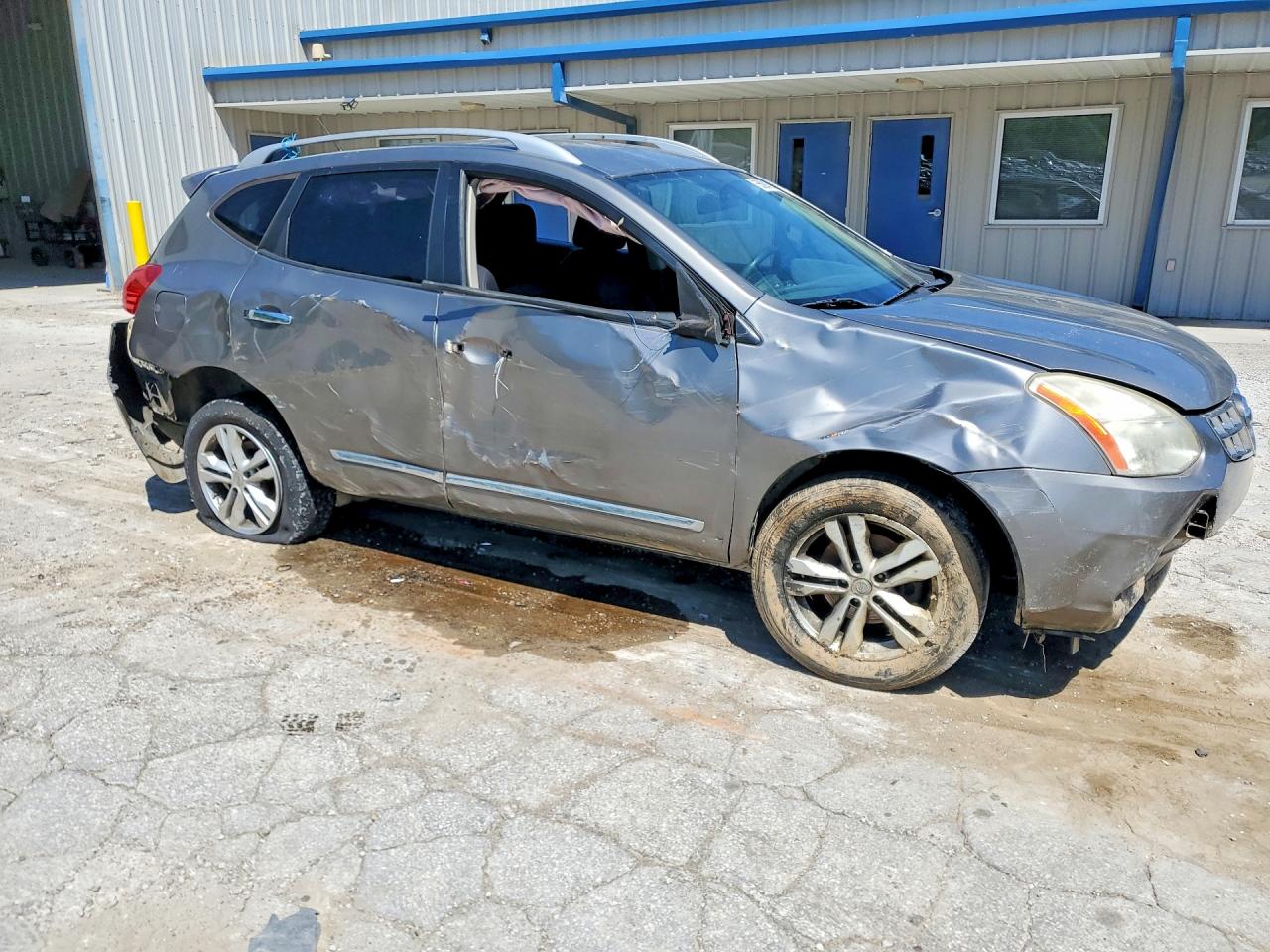 2013 NISSAN ROGUE S photo 10