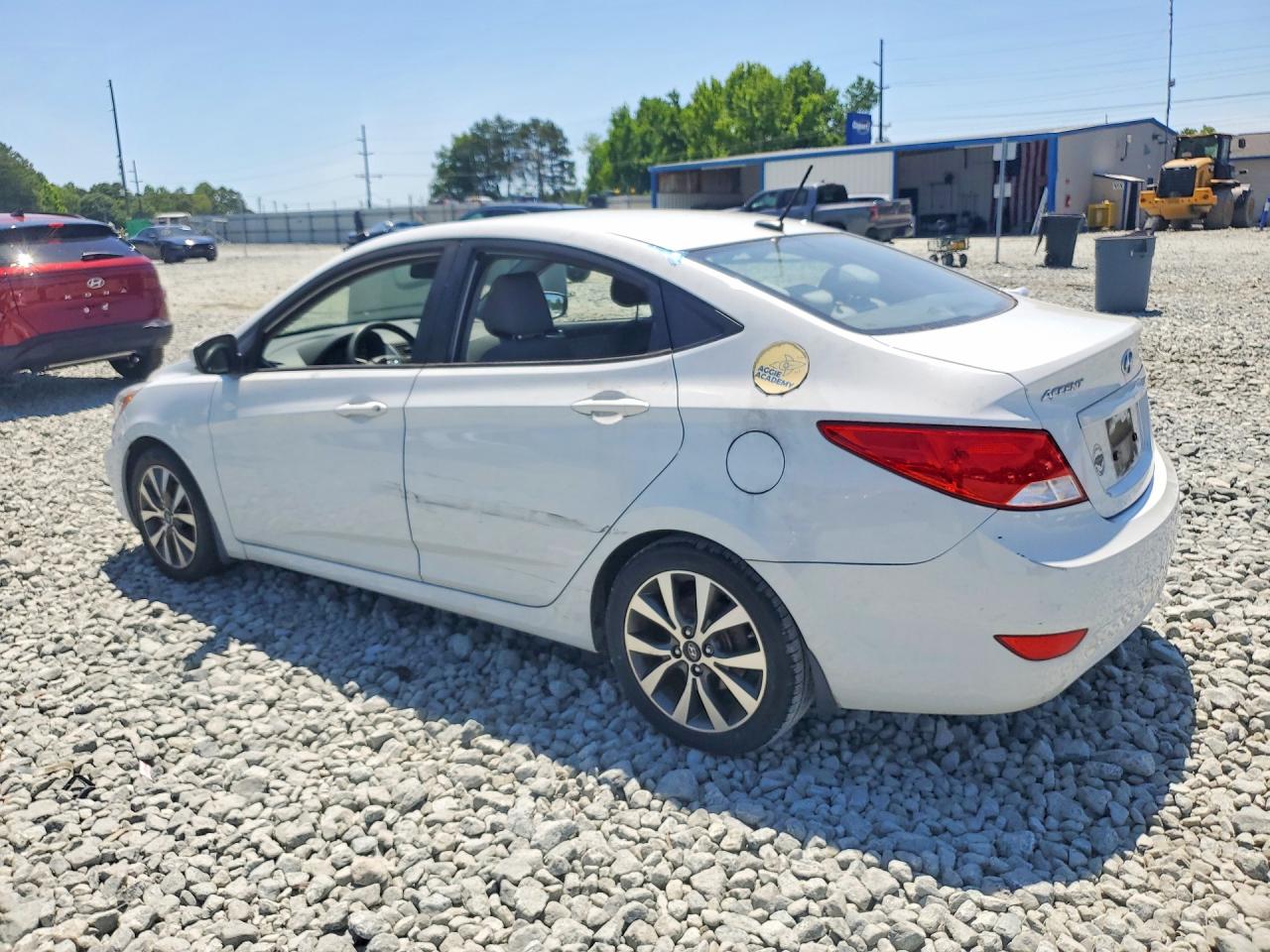 2017 HYUNDAI ACCENT SE photo 4