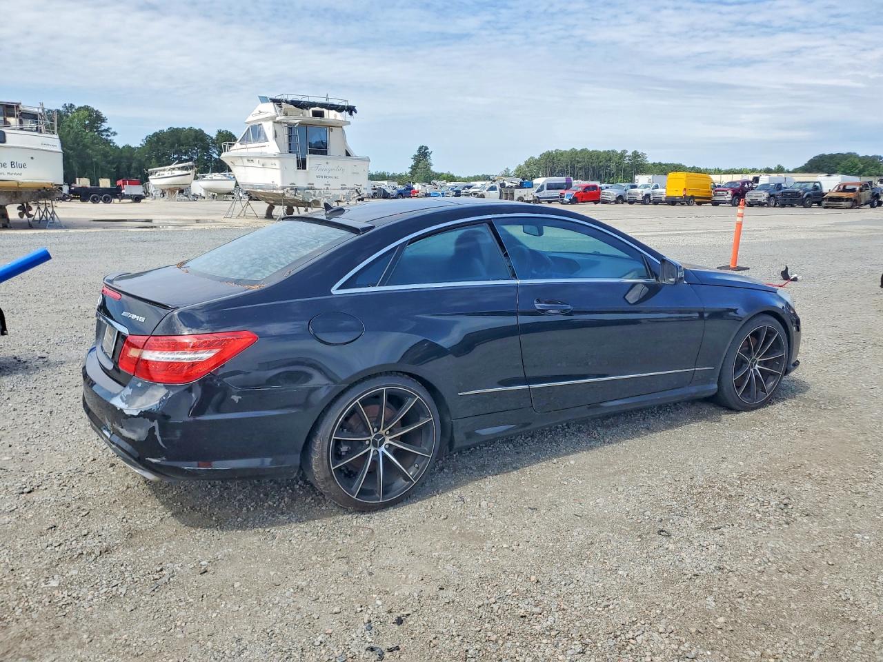 2011 MERCEDES-BENZ E 550 photo 7