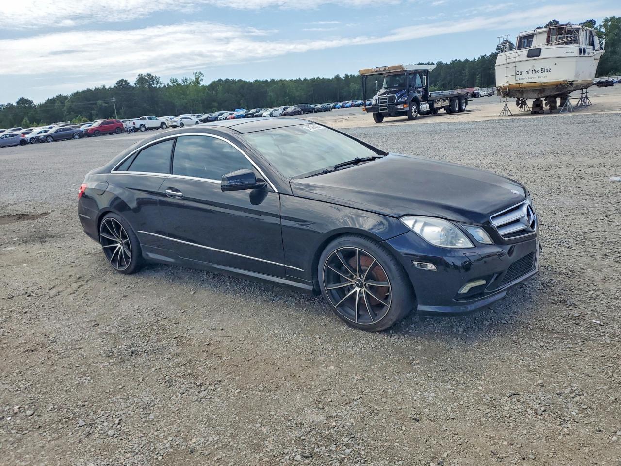2011 MERCEDES-BENZ E 550 photo 10