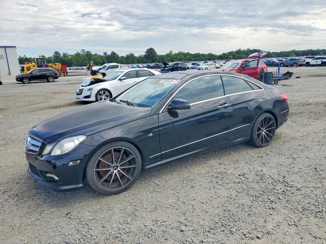 2011 MERCEDES-BENZ E 550 — WATER/FLOOD damage — photo 1