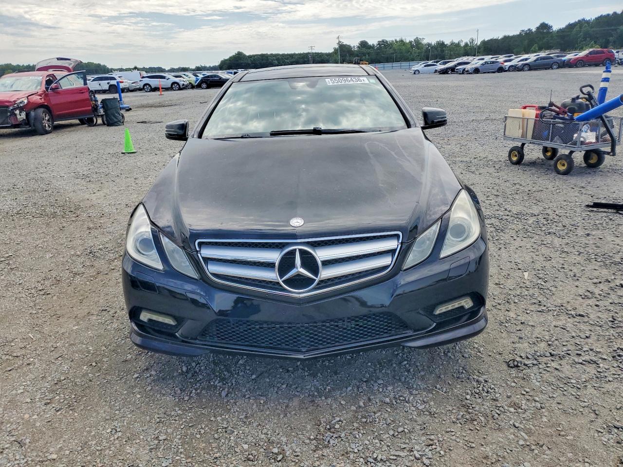 2011 MERCEDES-BENZ E 550 photo 13