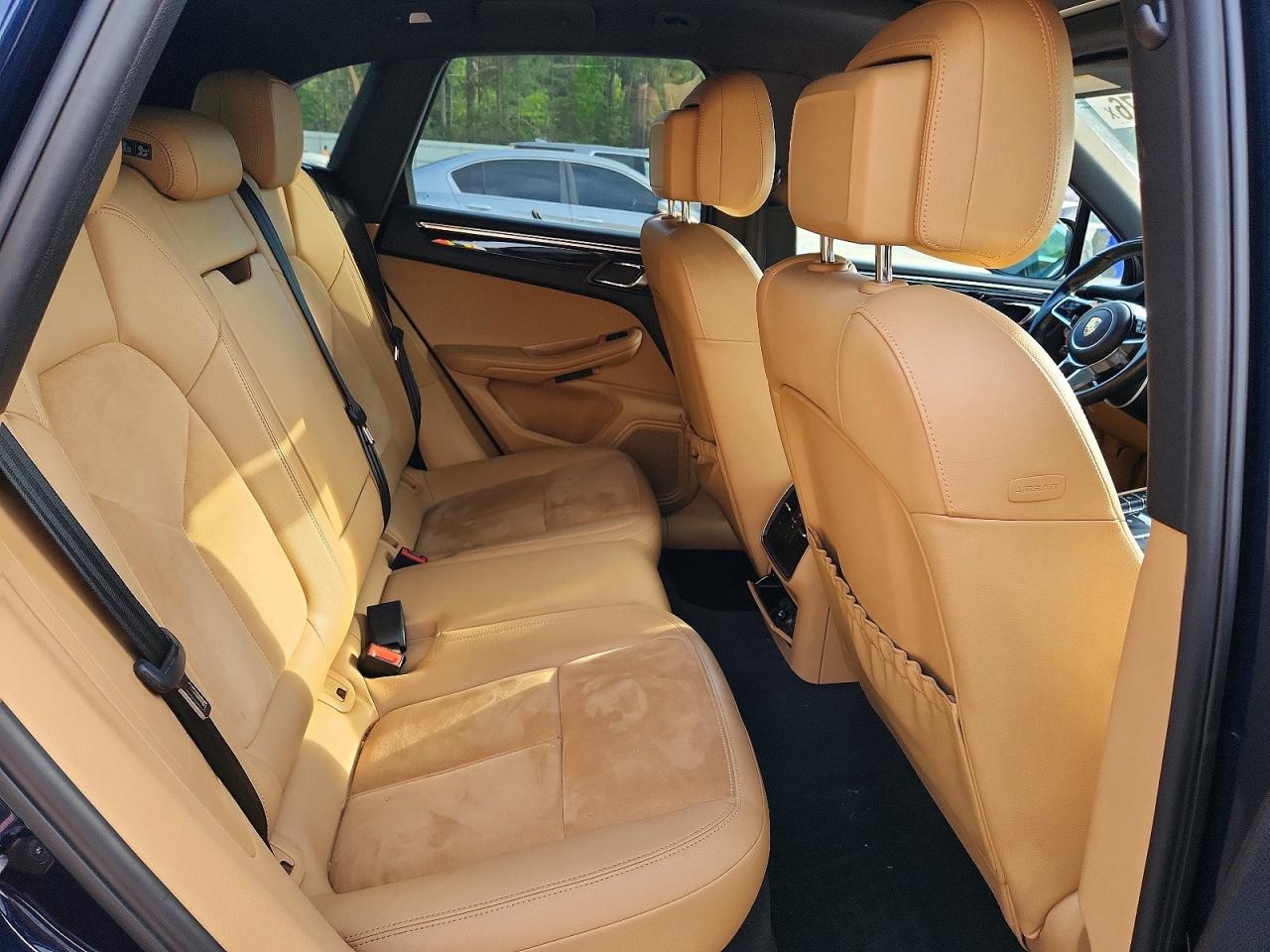 2016 PORSCHE MACAN S photo 19