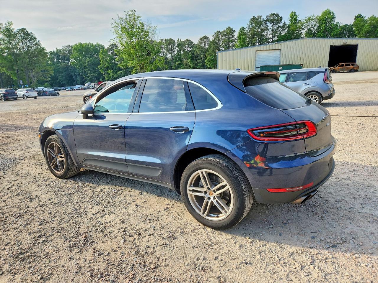 2016 PORSCHE MACAN S photo 3