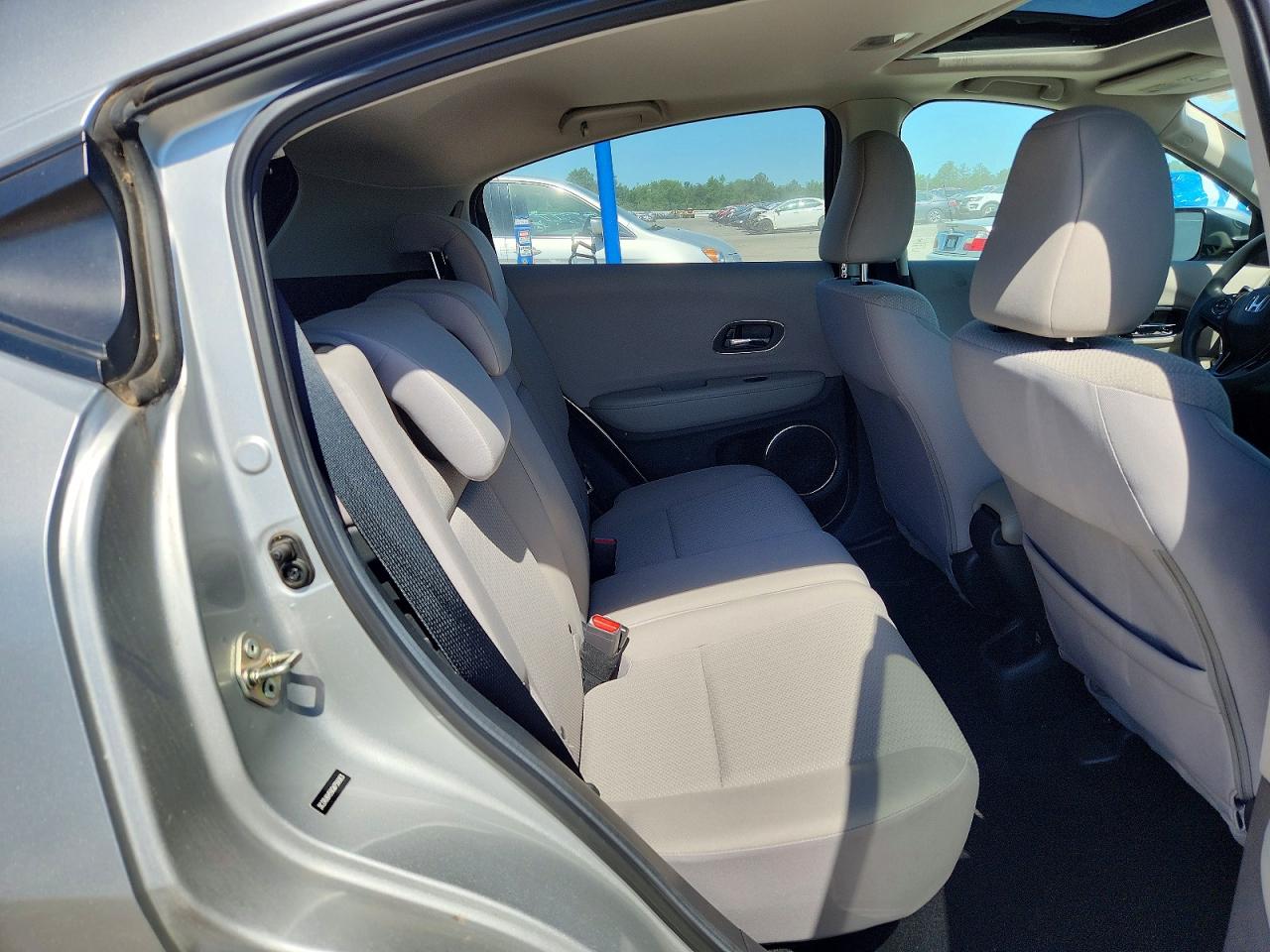 2016 HONDA HR-V EX photo 21