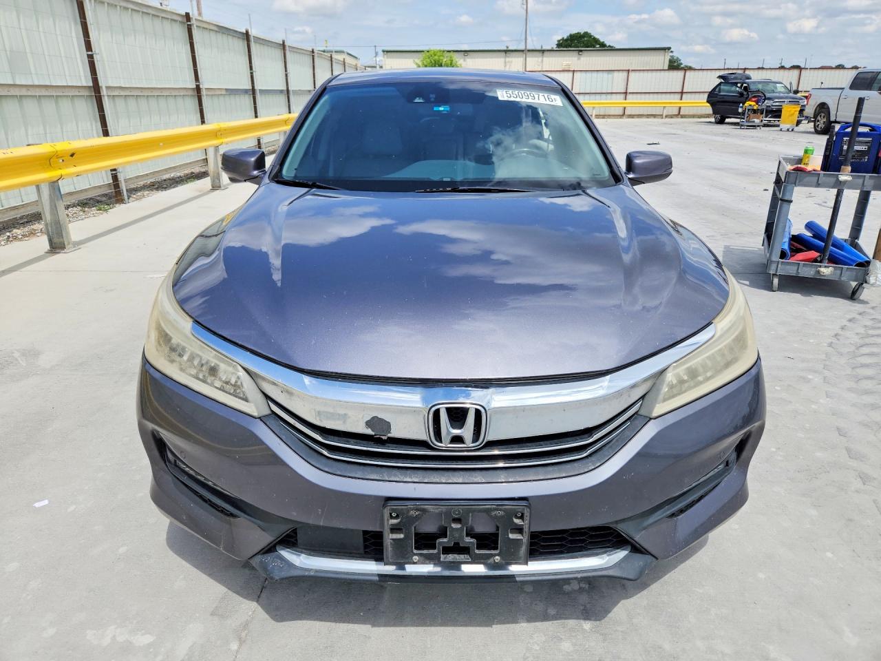 2017 HONDA ACCORD TOURING photo 5