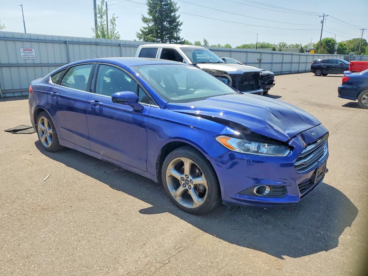 2013 FORD FUSION SE photo 4