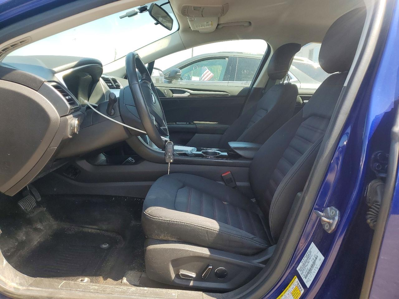 2013 FORD FUSION SE photo 7