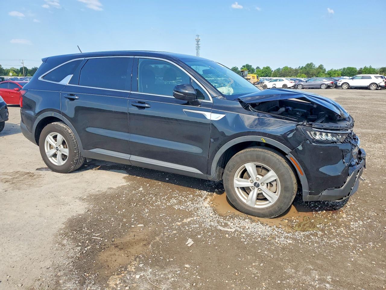 2022 KIA SORENTO photo 7