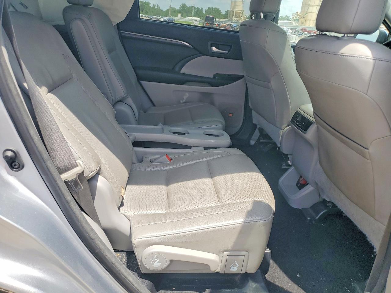 2014 TOYOTA HIGHLANDER LIMITED photo 11