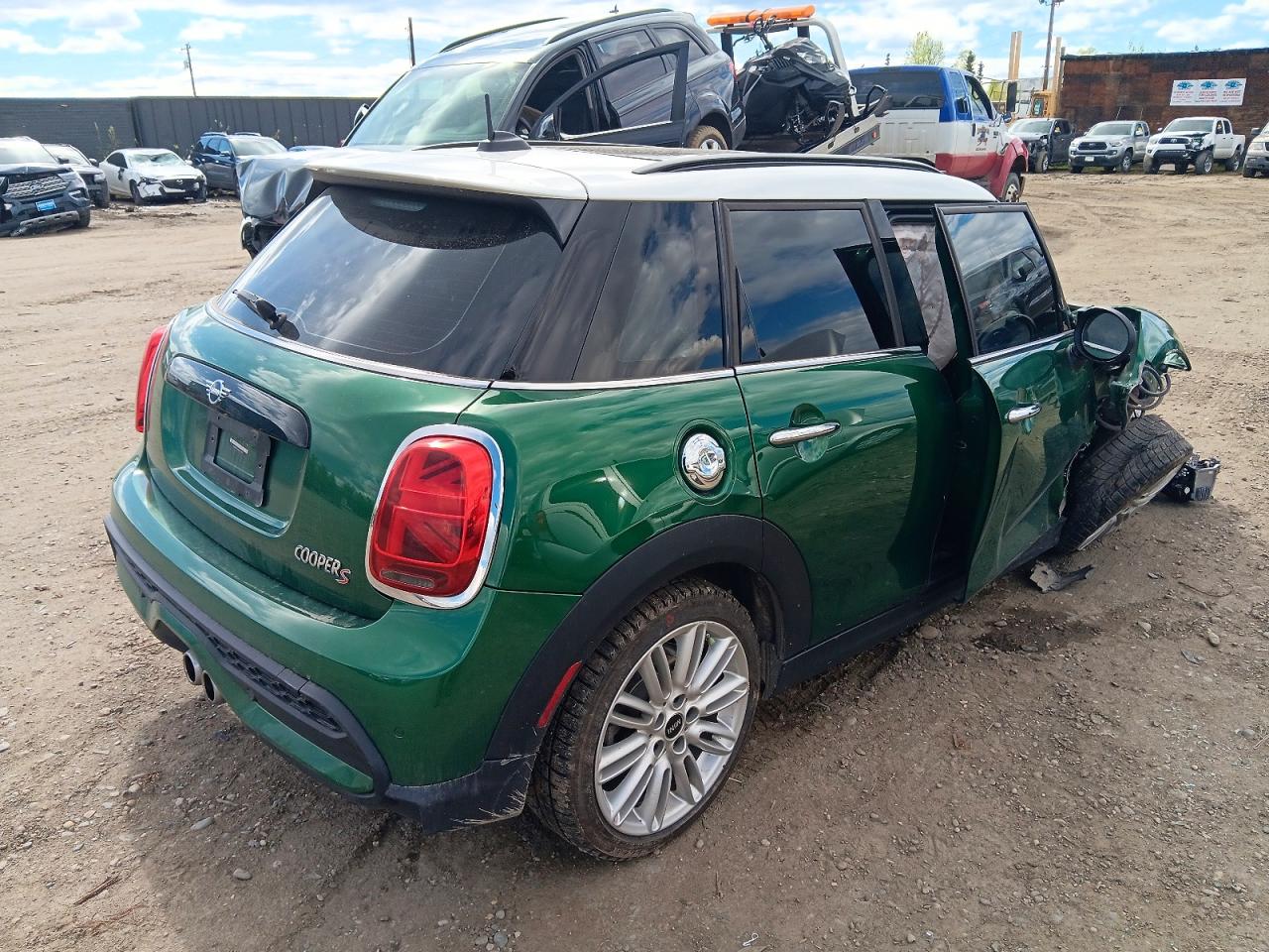 2023 MINI COOPER S photo 5