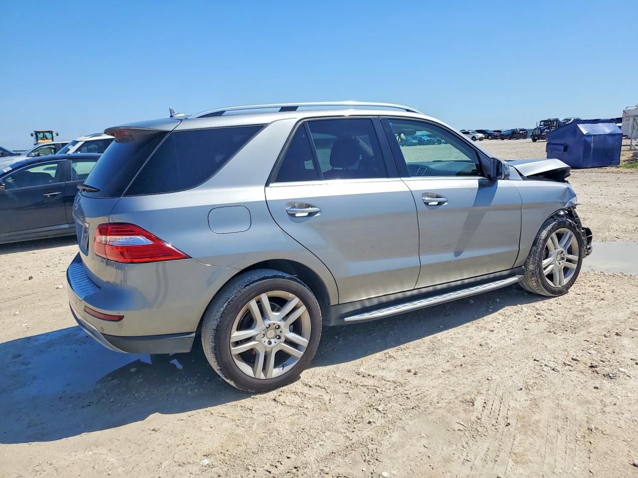 2015 MERCEDES-BENZ ML 350 photo 3