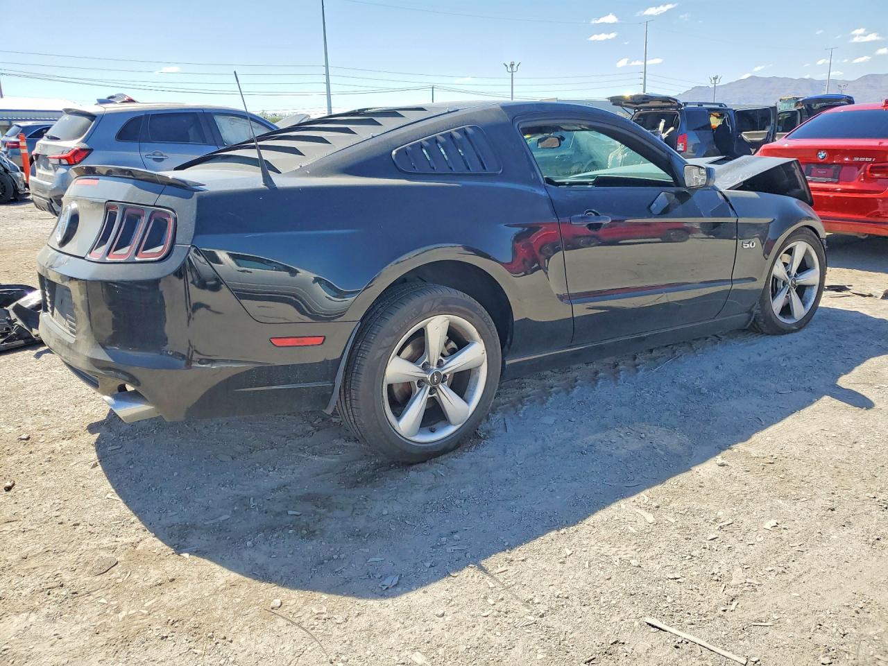 2013 FORD MUSTANG GT photo 5