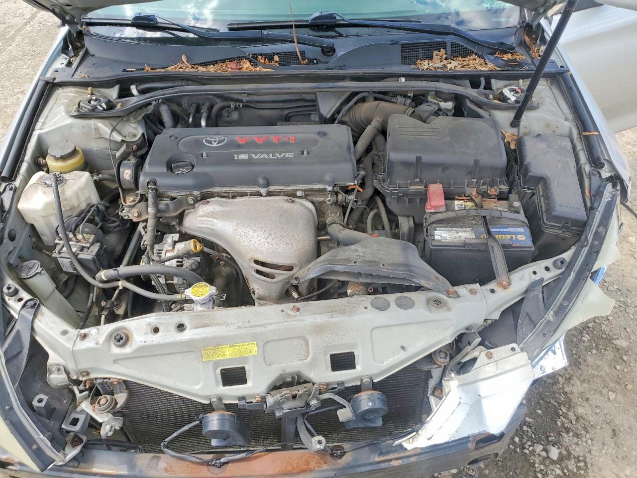 2004 TOYOTA CAMRY SOLARA SE photo 31