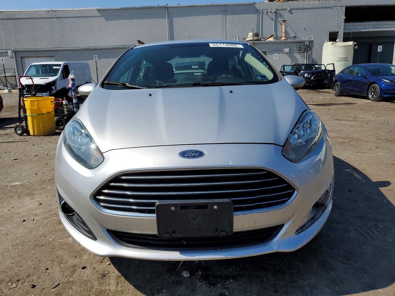 2019 FORD FIESTA SE photo 13