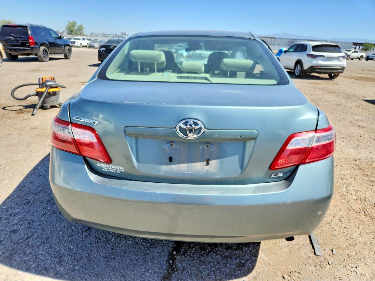 2008 TOYOTA CAMRY LE photo 16