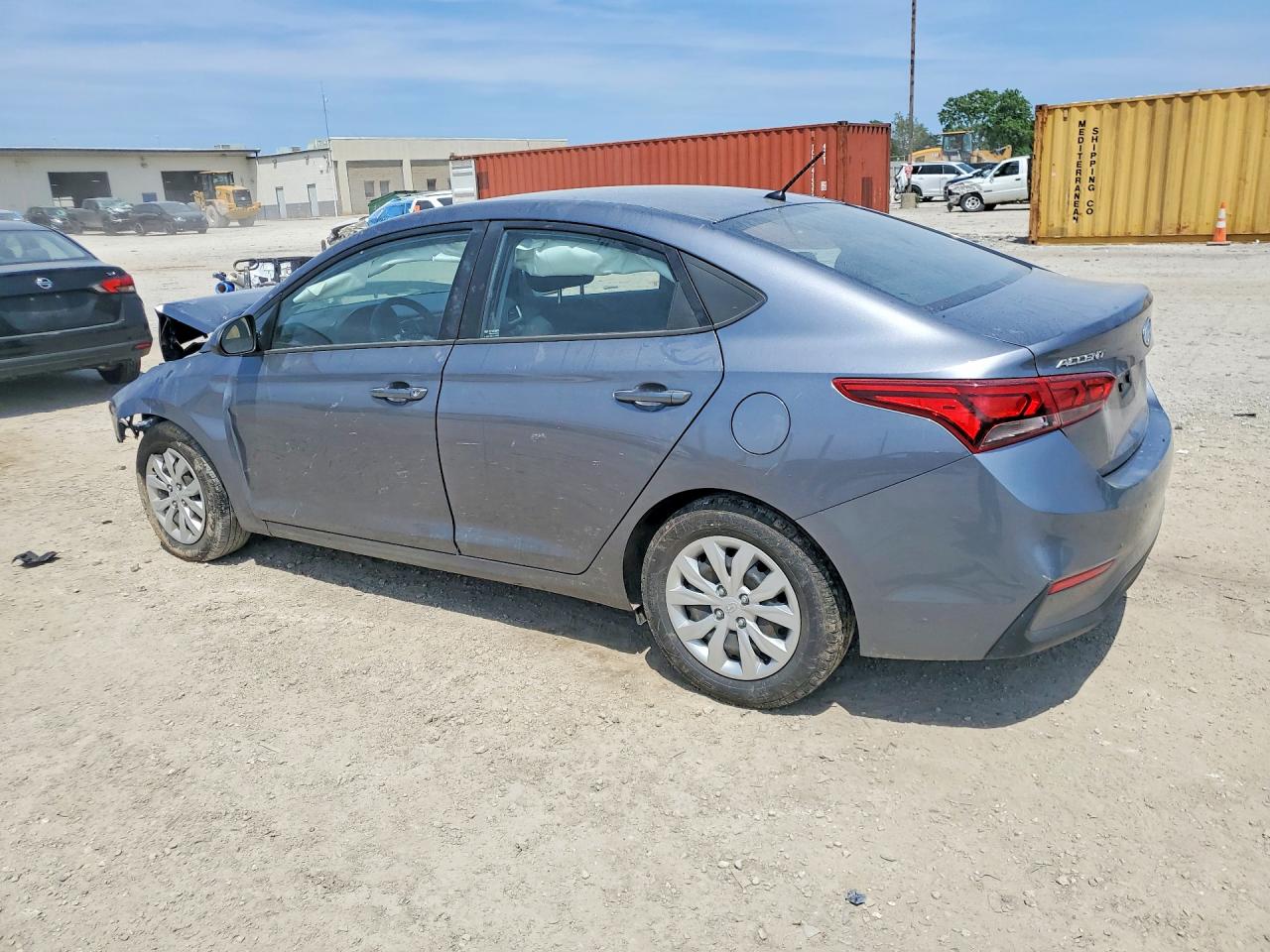 2019 HYUNDAI ACCENT SE photo 3