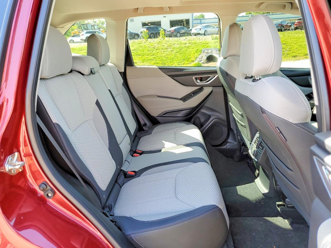 2020 SUBARU FORESTER PREMIUM photo 11