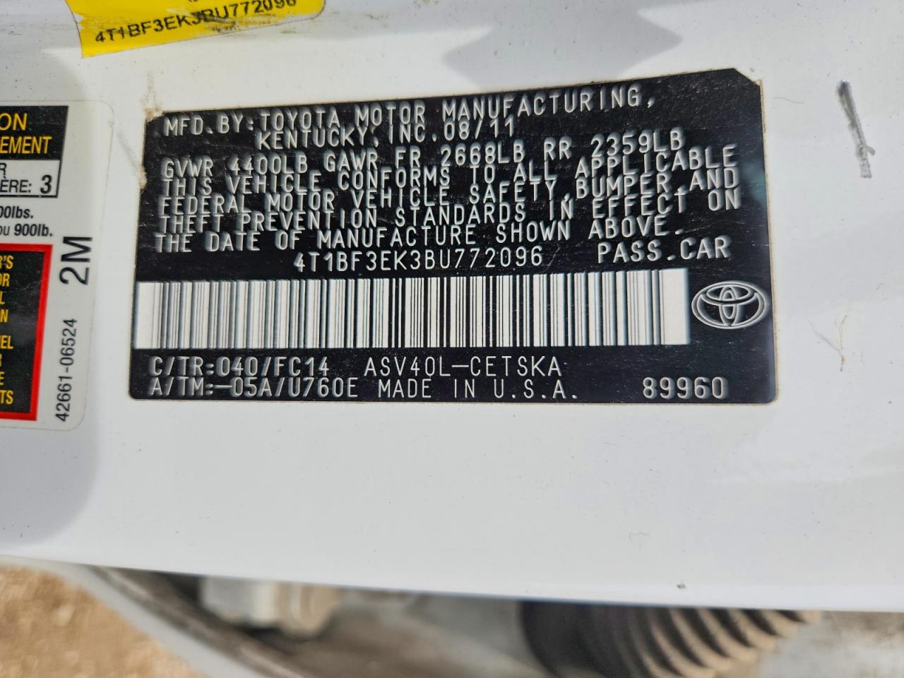 2011 TOYOTA CAMRY SE photo 23