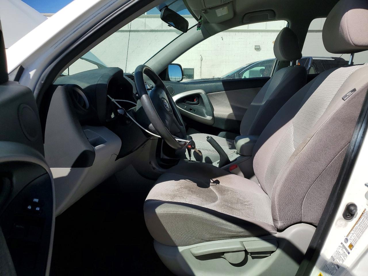 2008 TOYOTA RAV4 BASE photo 19