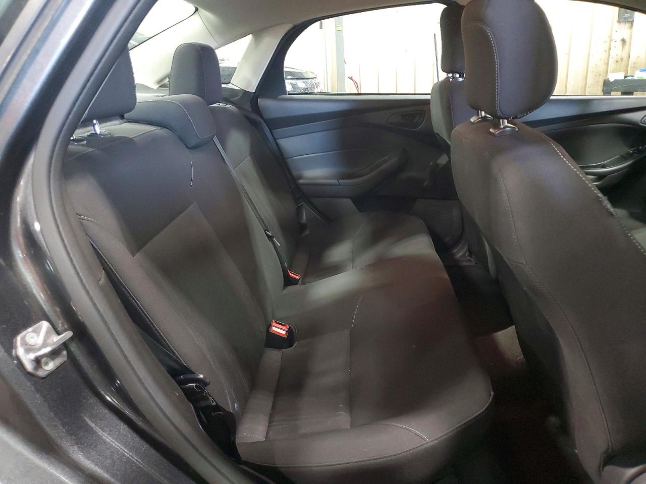 2018 FORD FOCUS S photo 28