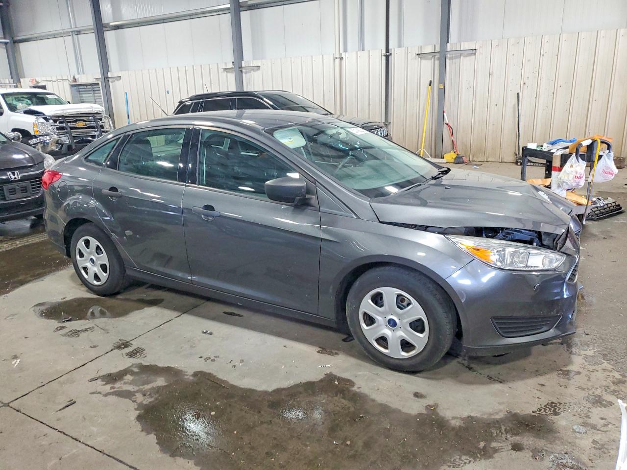 2018 FORD FOCUS S photo 10