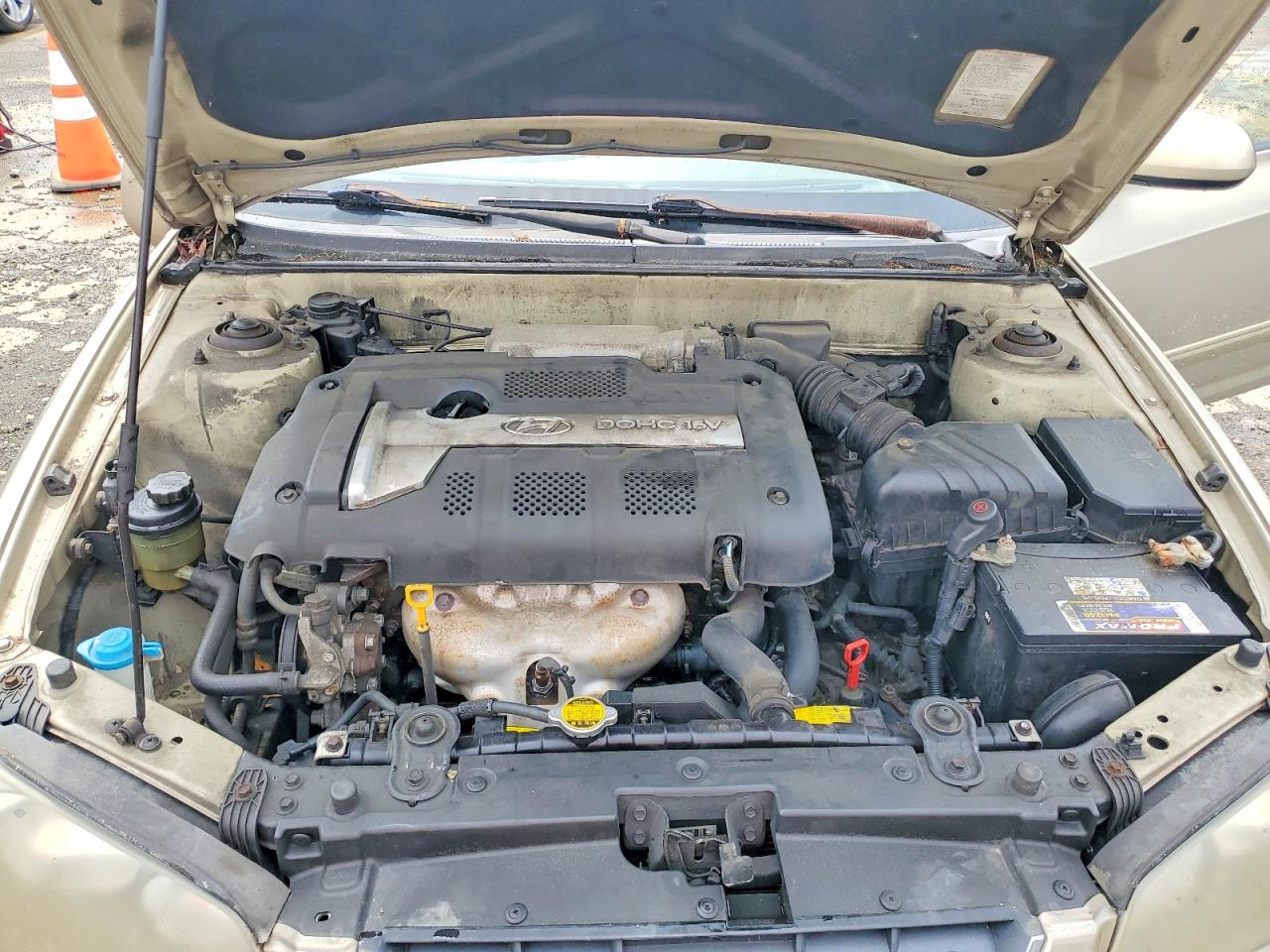 2005 HYUNDAI ELANTRA GLS photo 11