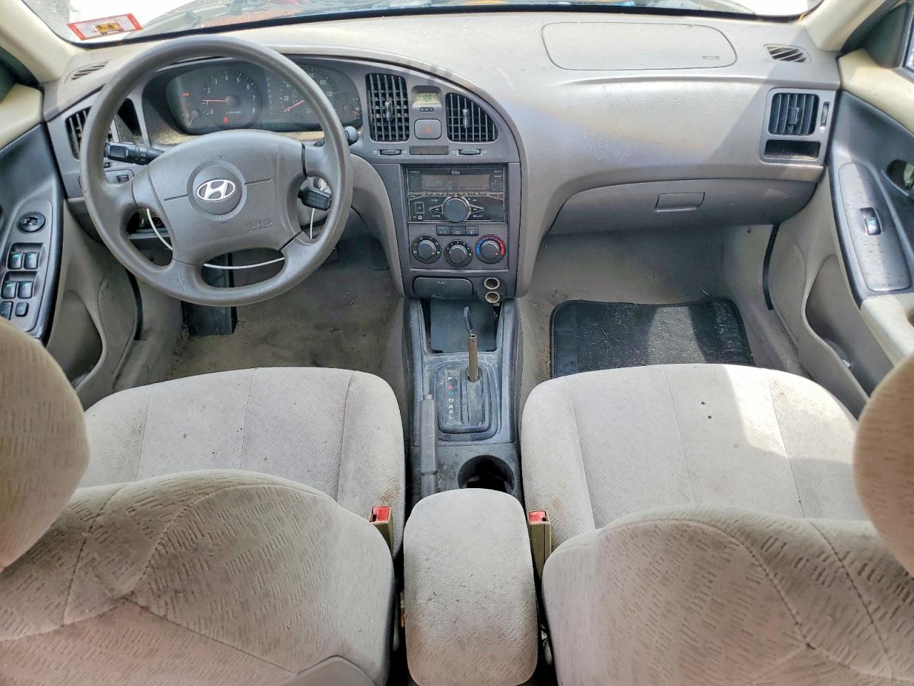 2005 HYUNDAI ELANTRA GLS photo 8