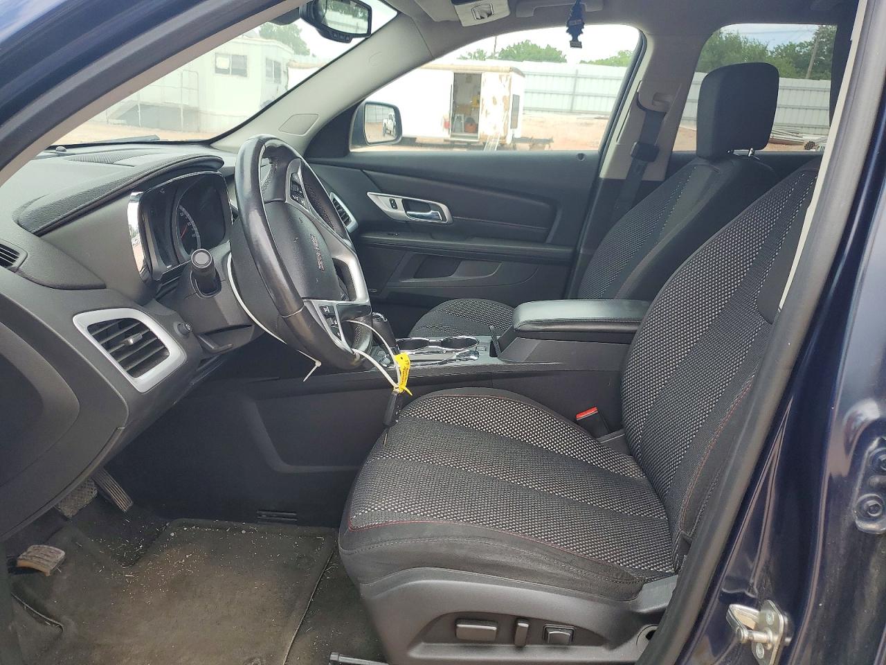 2017 GMC TERRAIN SLE photo 13